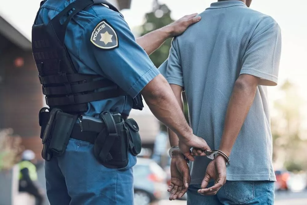 मेरठ पुलिस ने एआईएमआईएम नेताओं को गिरफ्तार किया