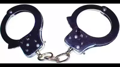 आतंकी नेटवर्क मामले में महिला की गिरफ्तारी