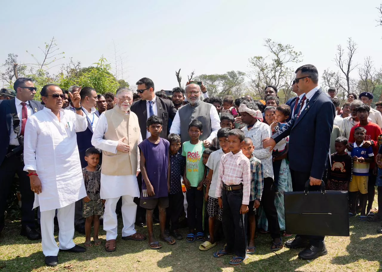 उपराष्ट्रपति राधाकृष्णन ने बिरसा मुंडा को दी श्रद्धांजलि