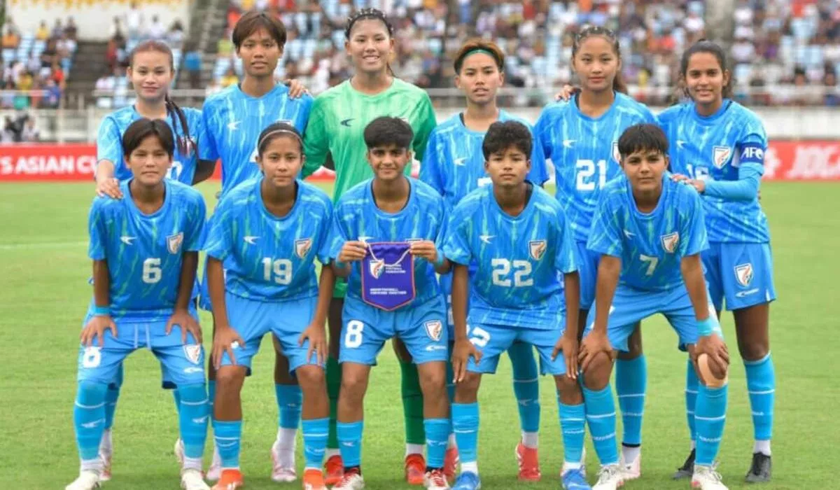 स्वीडन में जीत के बाद भारतीय अंडर20 महिला टीमस्वीडन में जीत के बाद भारतीय अंडर20 महिला टीम