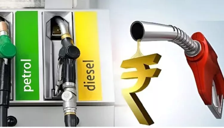 पाकिस्तान में पेट्रोल-डीजल 55 रुपये महंगा, रिकॉर्ड बढ़ोतरी