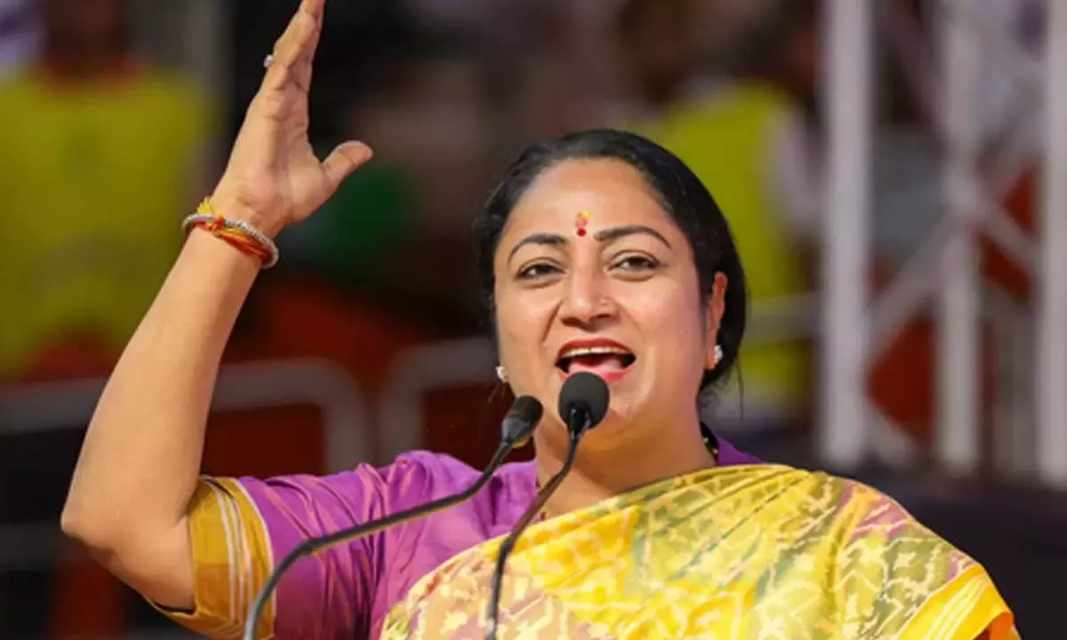 मुख्यमंत्री रेखा गुप्ता: महिलाओं को महिलाओं को सहयोग देना चाहिए