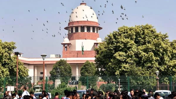 आईटी नियमों पर केंद्र की याचिका पर सुनवाई