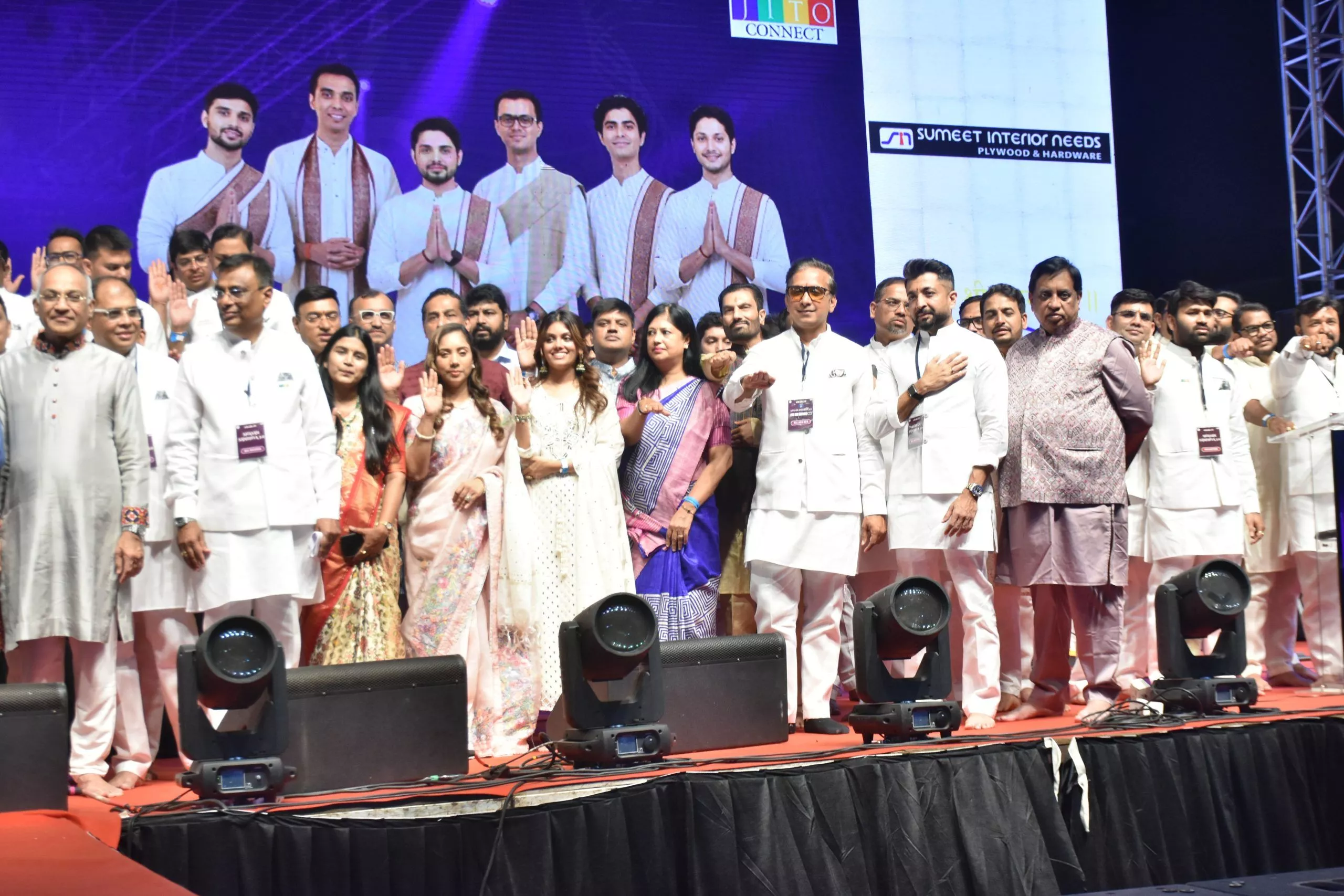 शासन संध्या 3.0 में भक्ति भजनों की प्रस्तुति