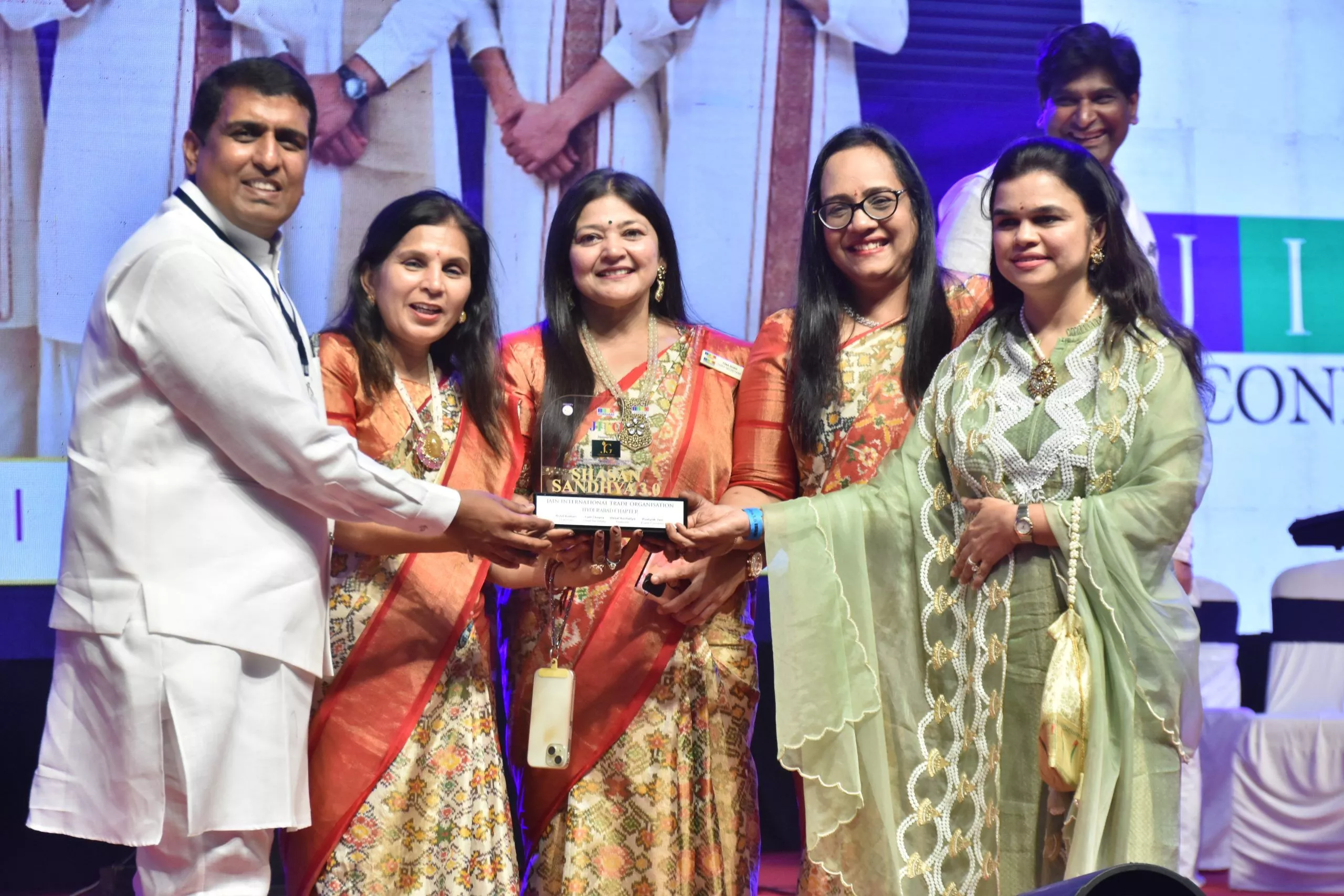 शासन संध्या 3.0 में भक्ति भजनों की प्रस्तुति