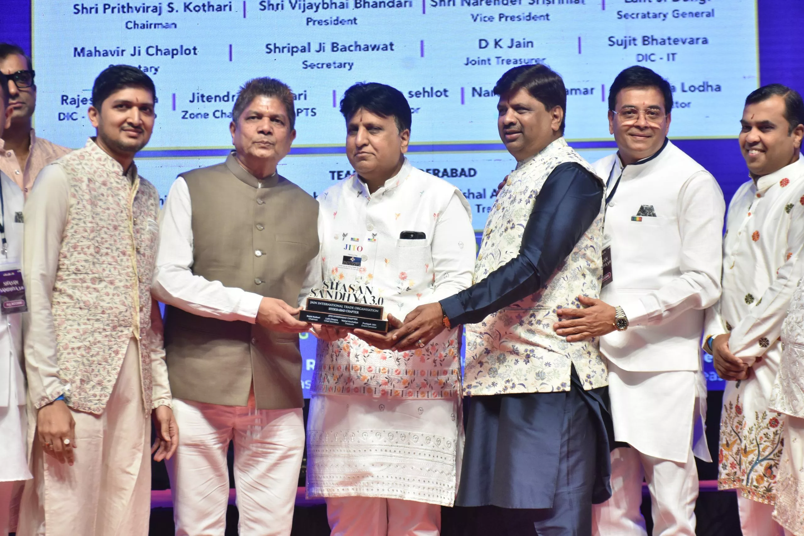 शासन संध्या 3.0 में भक्ति भजनों की प्रस्तुति