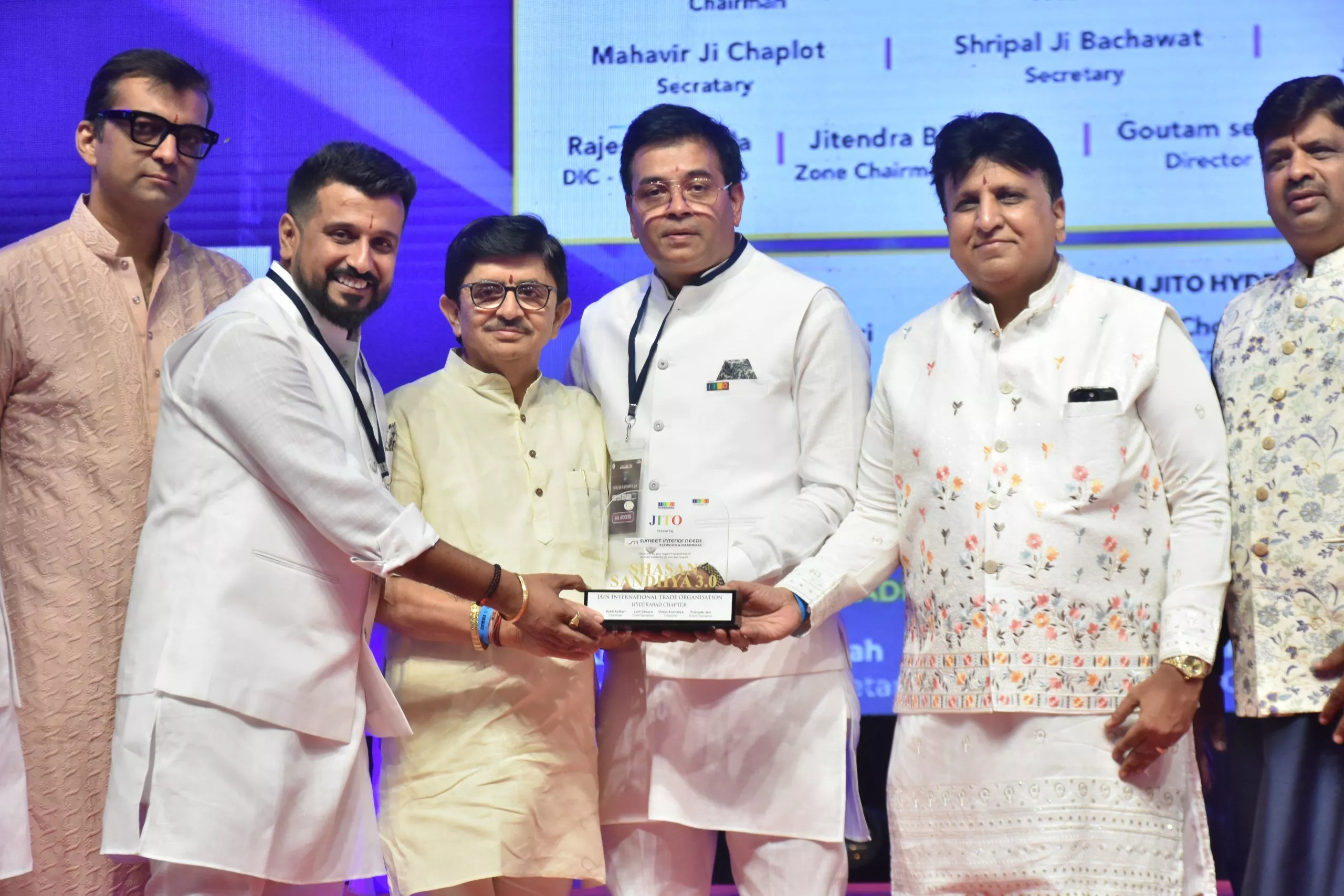 शासन संध्या 3.0 में भक्ति भजनों की प्रस्तुति