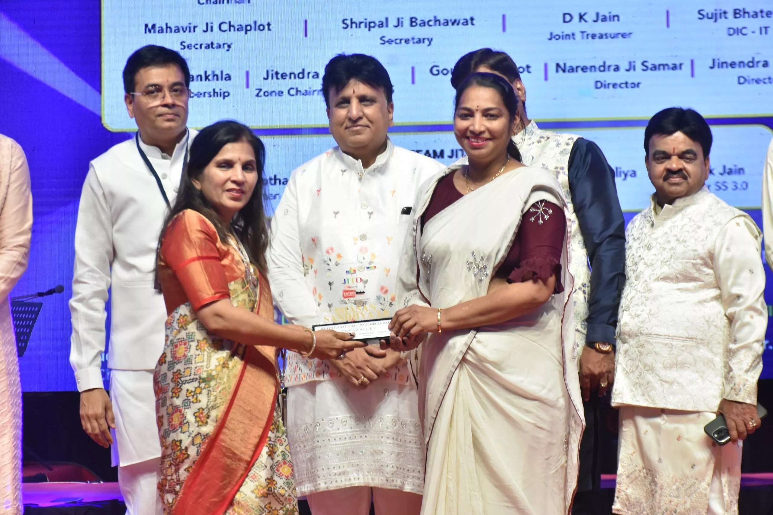 शासन संध्या 3.0 में भक्ति भजनों की प्रस्तुति