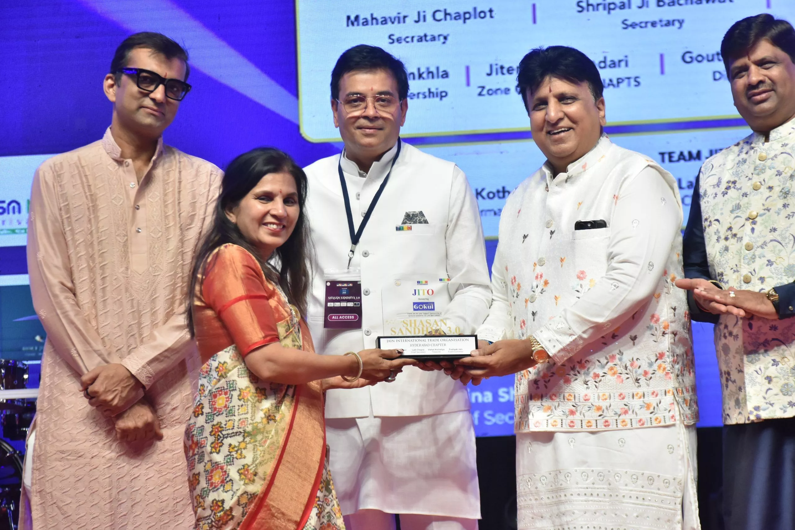 शासन संध्या 3.0 में भक्ति भजनों की प्रस्तुति