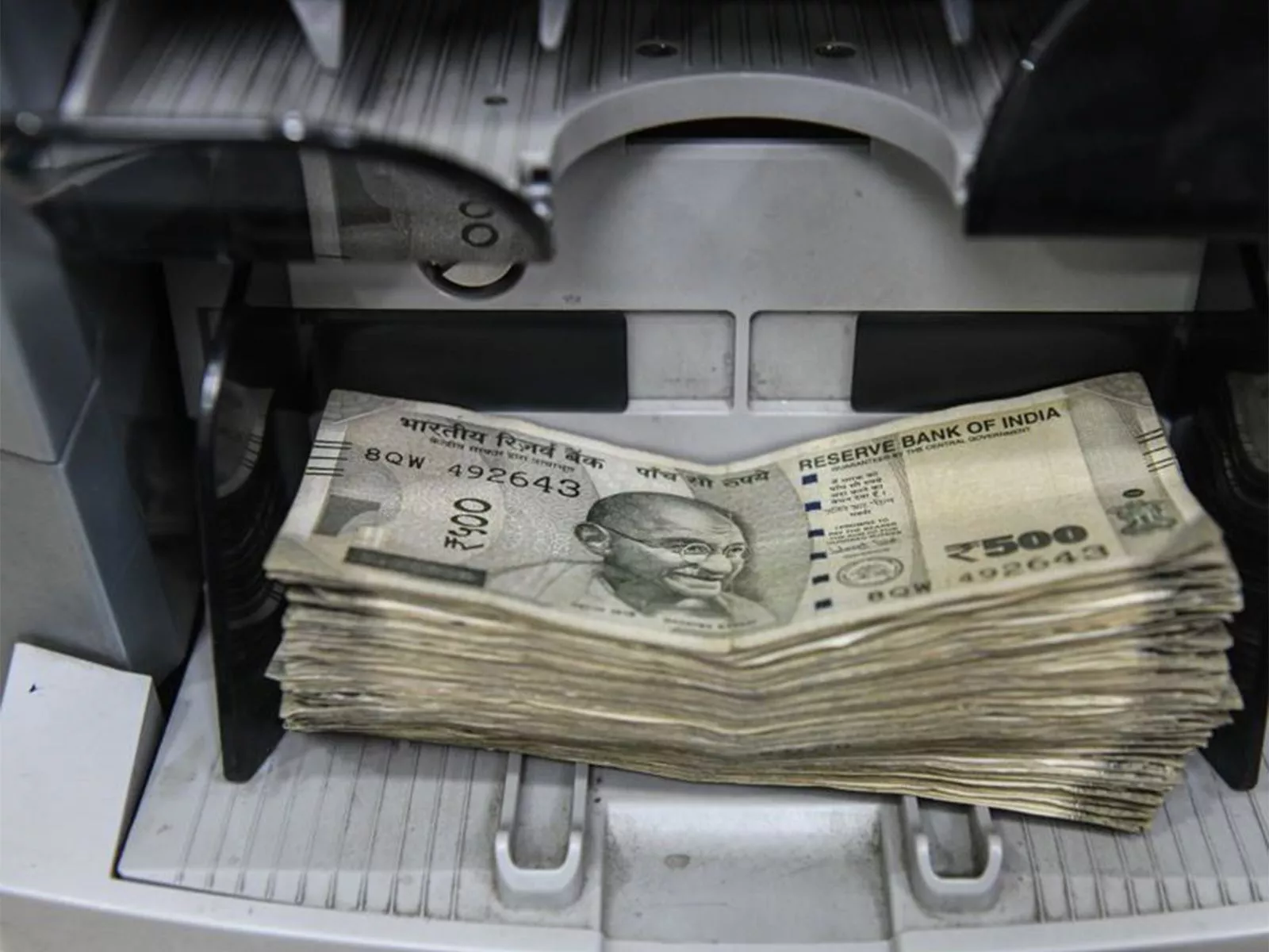 रेस्तरां में 408 करोड़ की कर चोरी का आयकर विभाग ने किया खुलासा