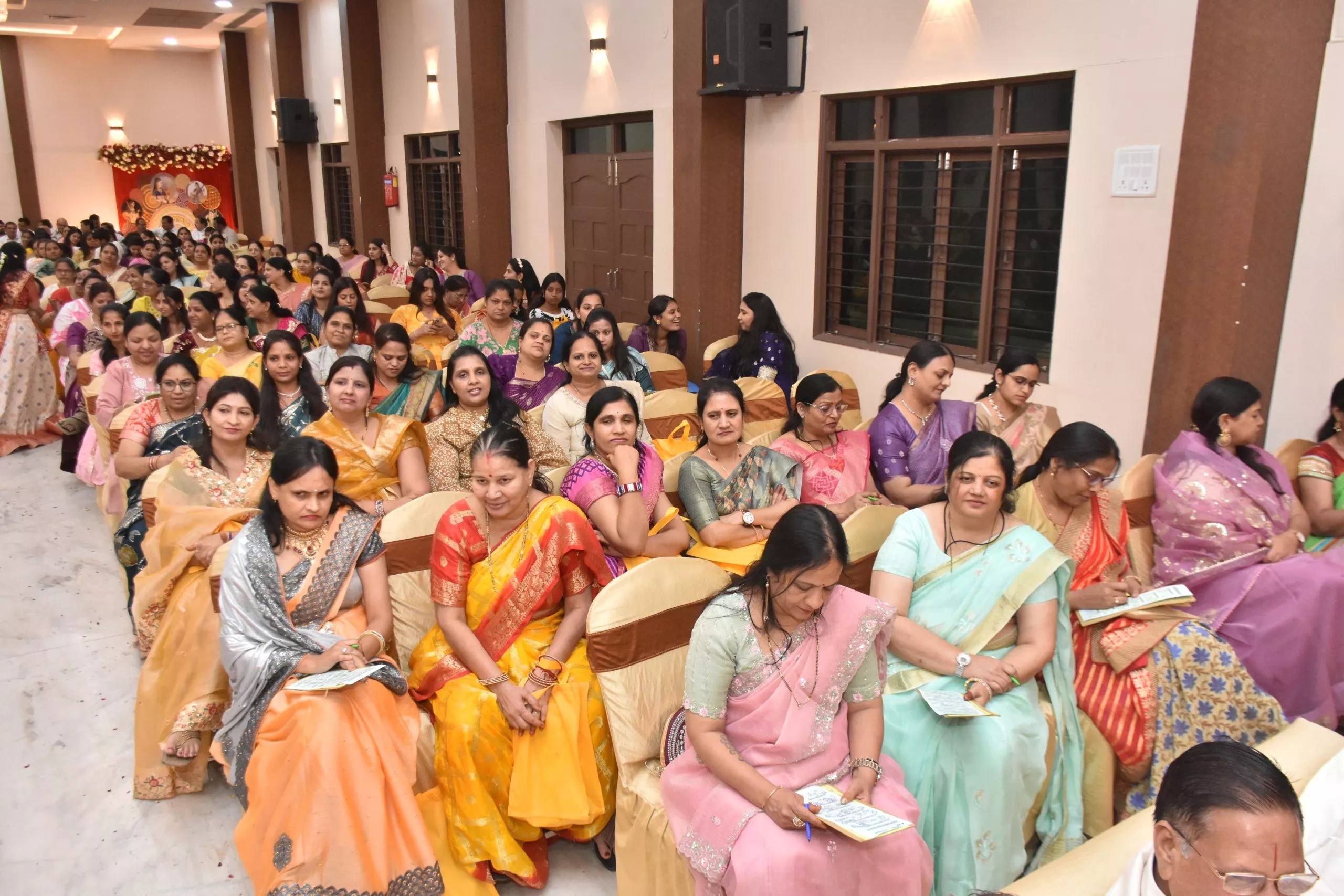 सतरंगी महिला मंडल का हैदराबाद में गणगौर उत्सव