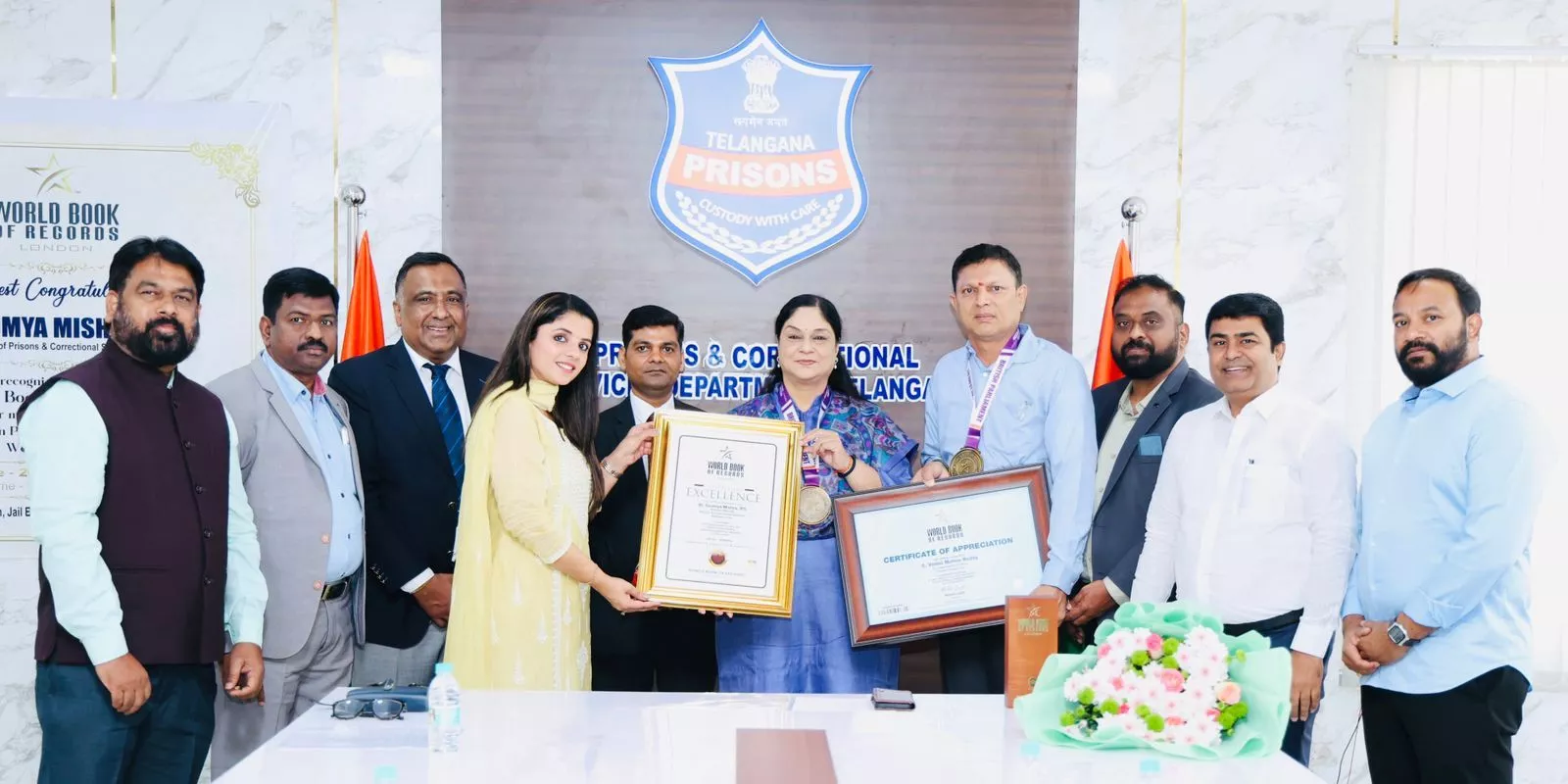 सौम्या मिश्रा और वम्शी मोहन को वर्ल्ड रिकॉर्ड सम्मान