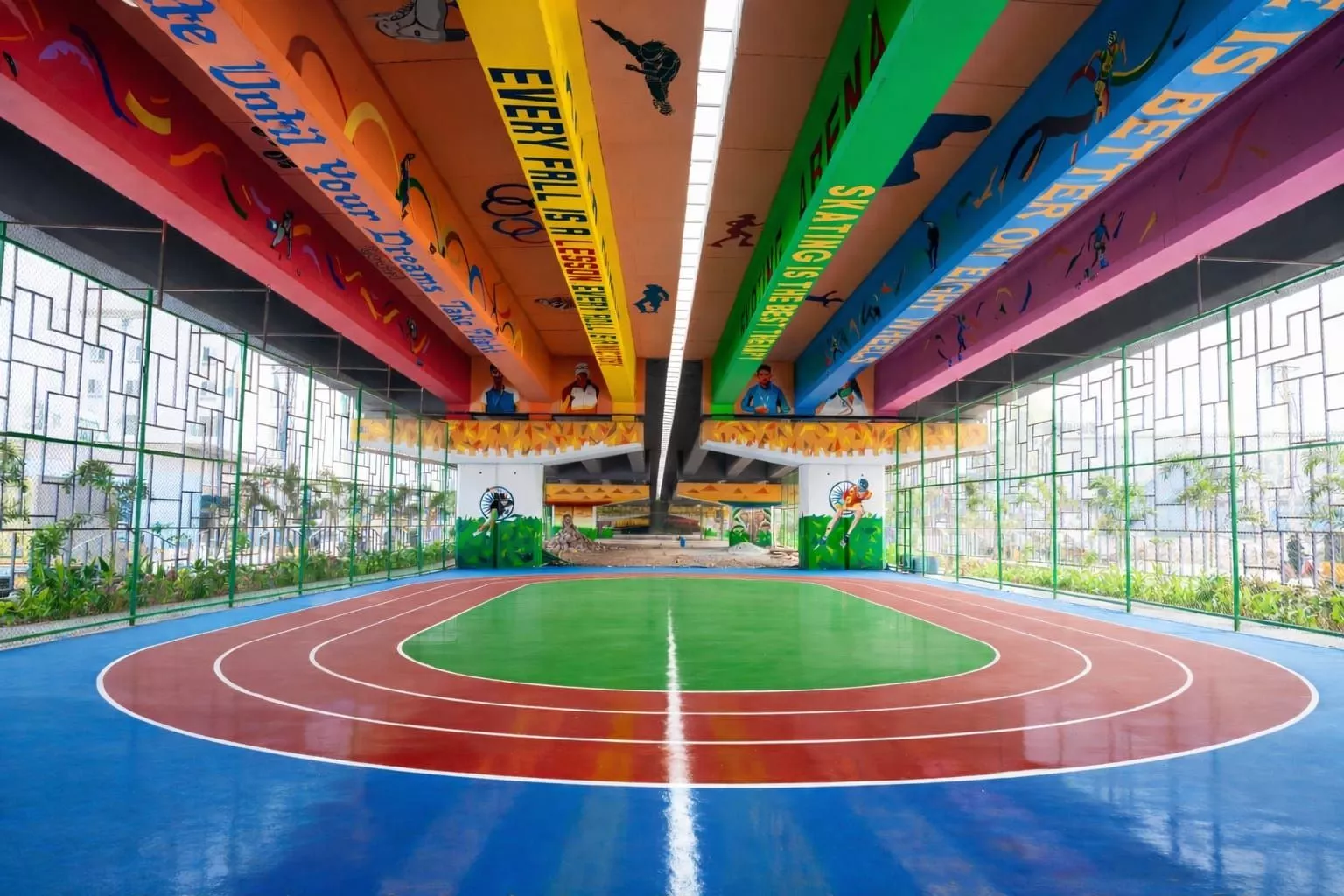 बैरामलगुड़ा फ्लाईओवर के नीचे स्पोर्ट्स एरीना का दृश्य