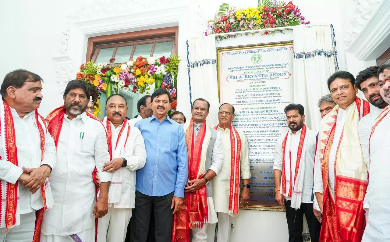 सीएम रेवंत रेड्डी नवीनीकृत परिषद भवन का उद्घाटन करते हुए