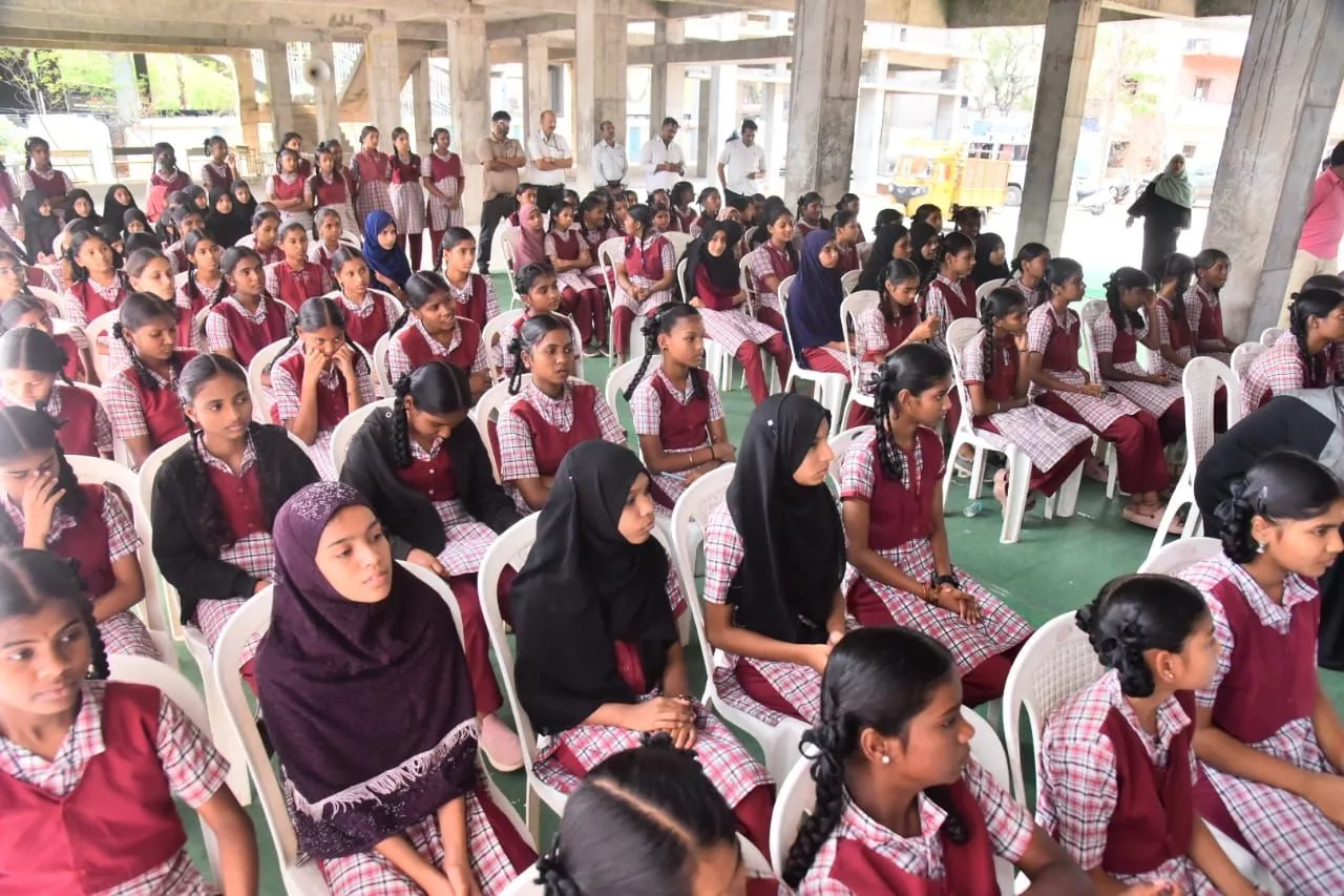 मुशीराबाद स्कूल में एचपीवी वैक्सीन जागरूकता कार्यक्रम