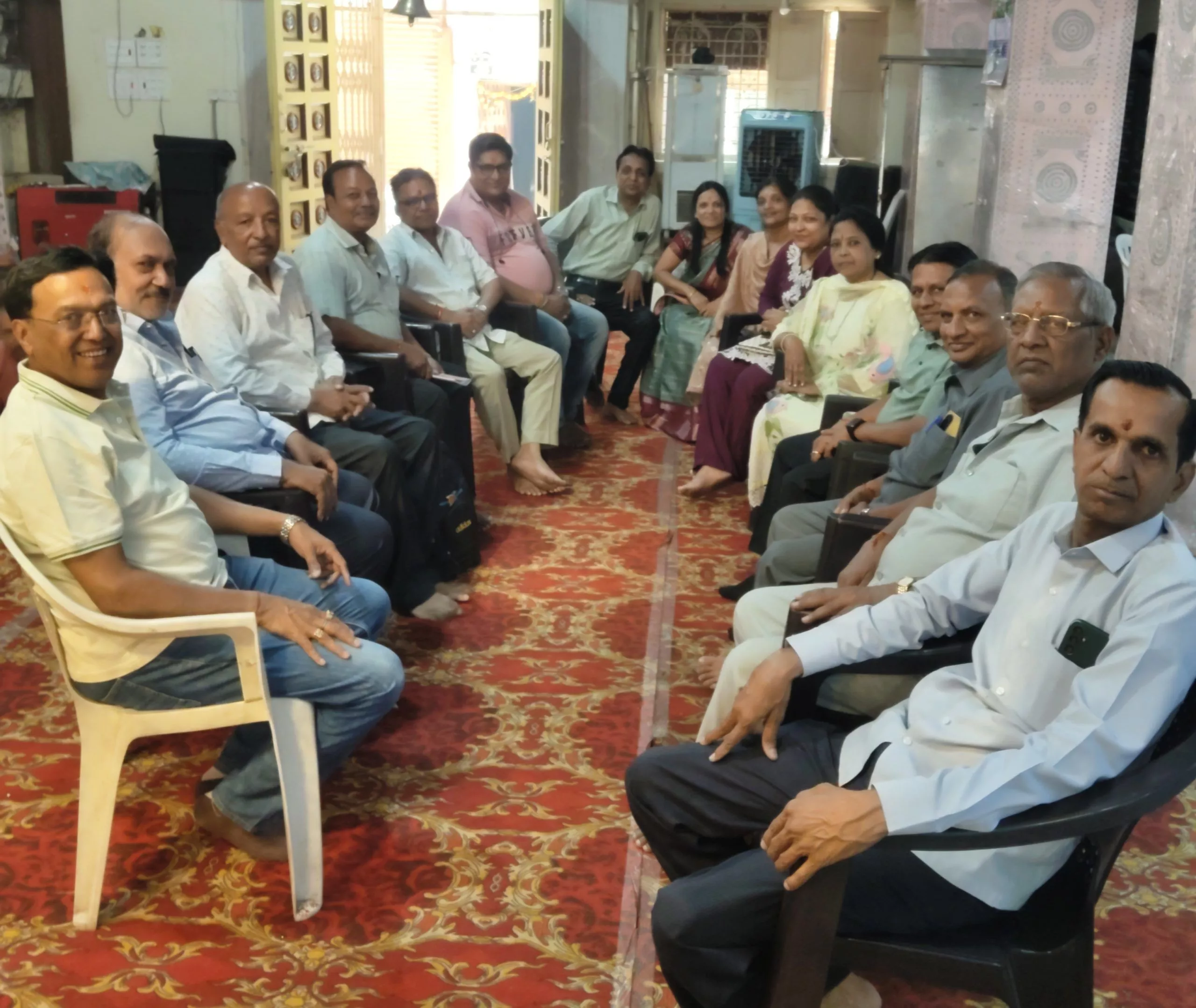 अग्रवाल समाज शाखा की विशेष बैठक में पदाधिकारी उपस्थित