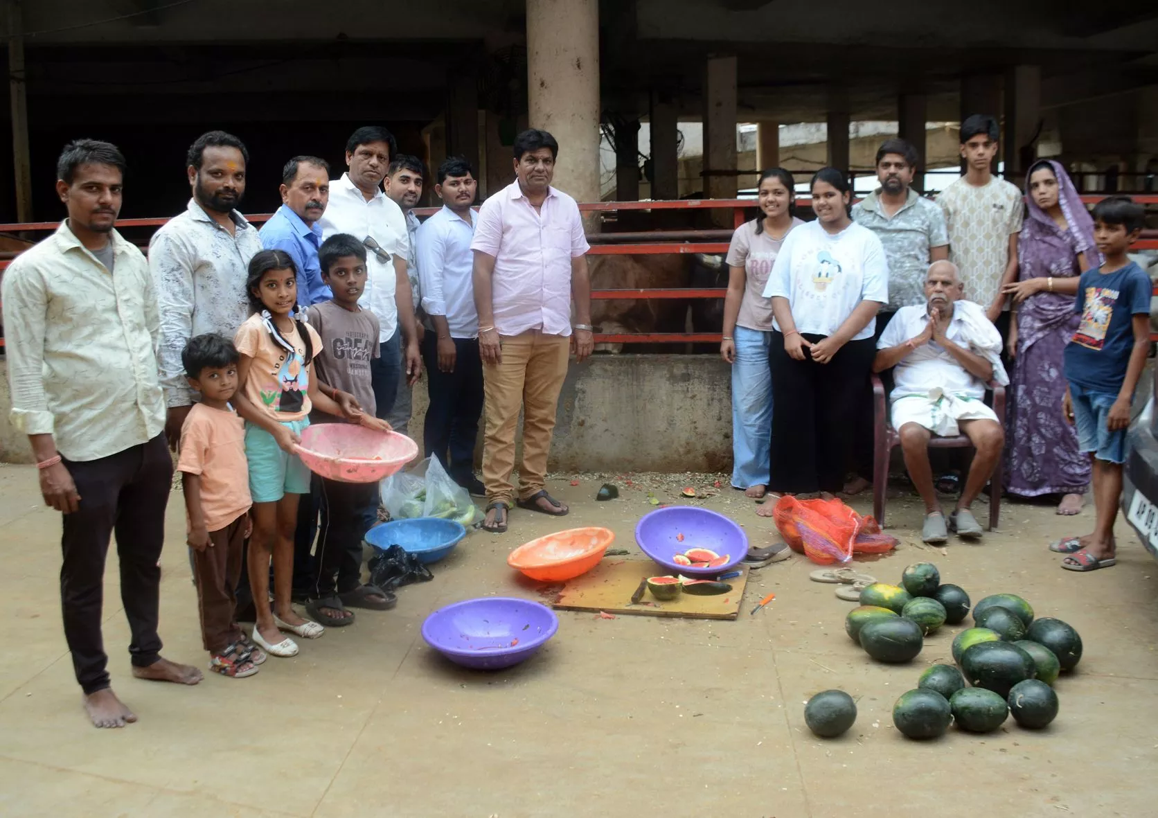 हैदराबाद में गौ सेवा और गौ पूजन कार्यक्रम