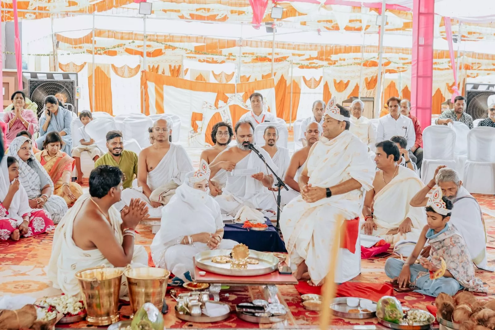 जैन मंदिर में प्रतिष्ठा महोत्सव का आयोजन