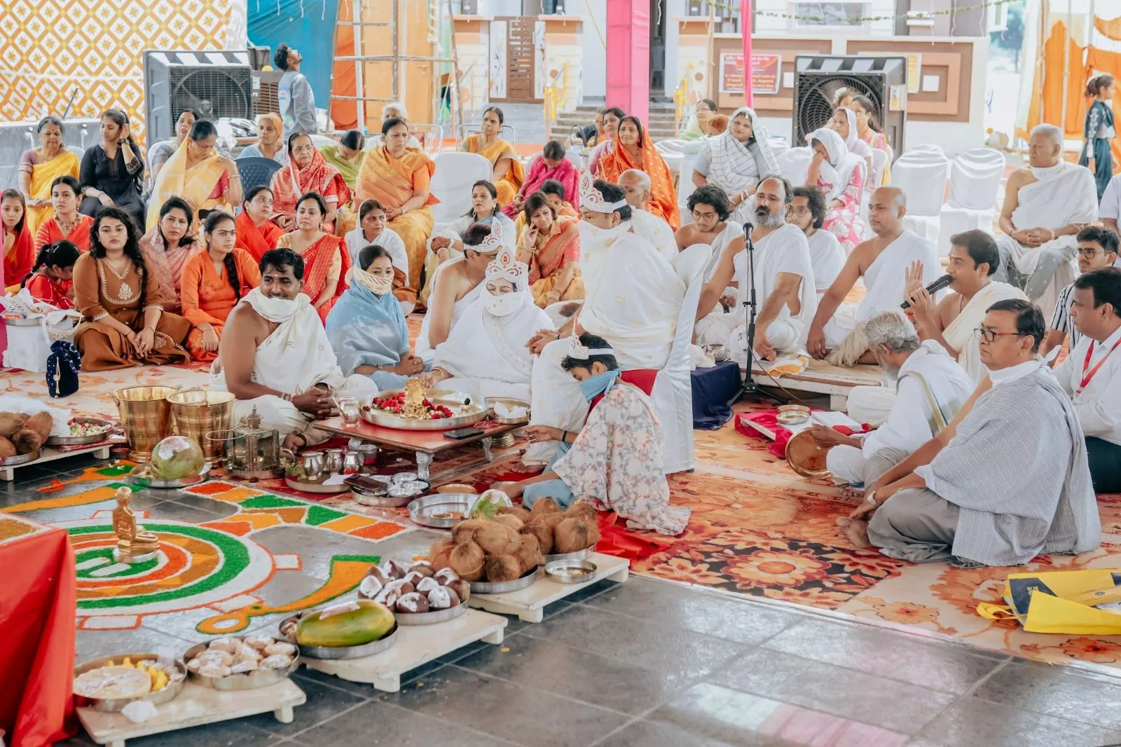 जैन मंदिर में प्रतिष्ठा महोत्सव का आयोजन