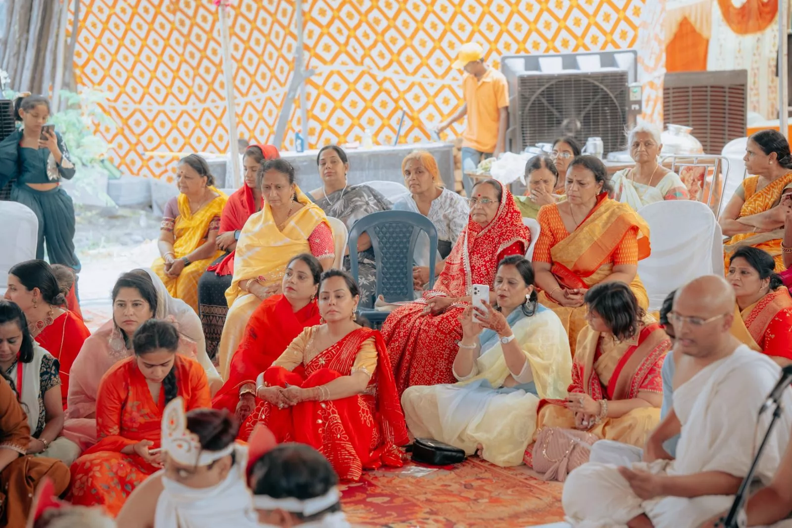 जैन मंदिर में प्रतिष्ठा महोत्सव का आयोजन