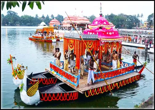 पुरी में जगन्नाथ जी की चंदन यात्रा और रथ निर्माण