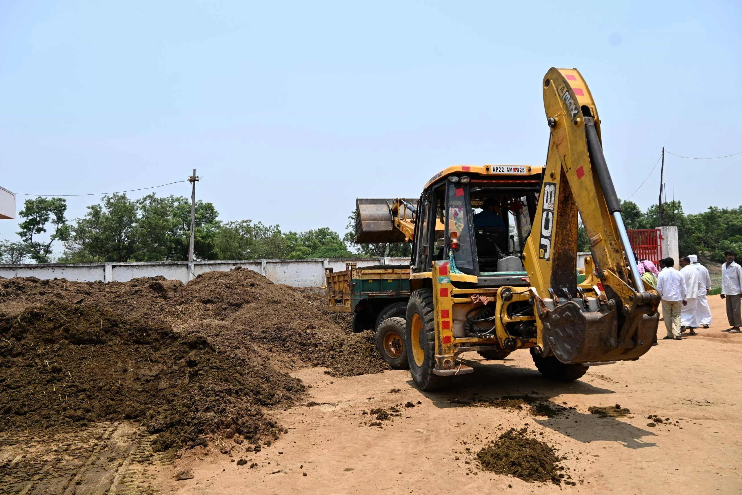 गौशाला में नए शेड का उद्घाटन और किसानों को लाभ