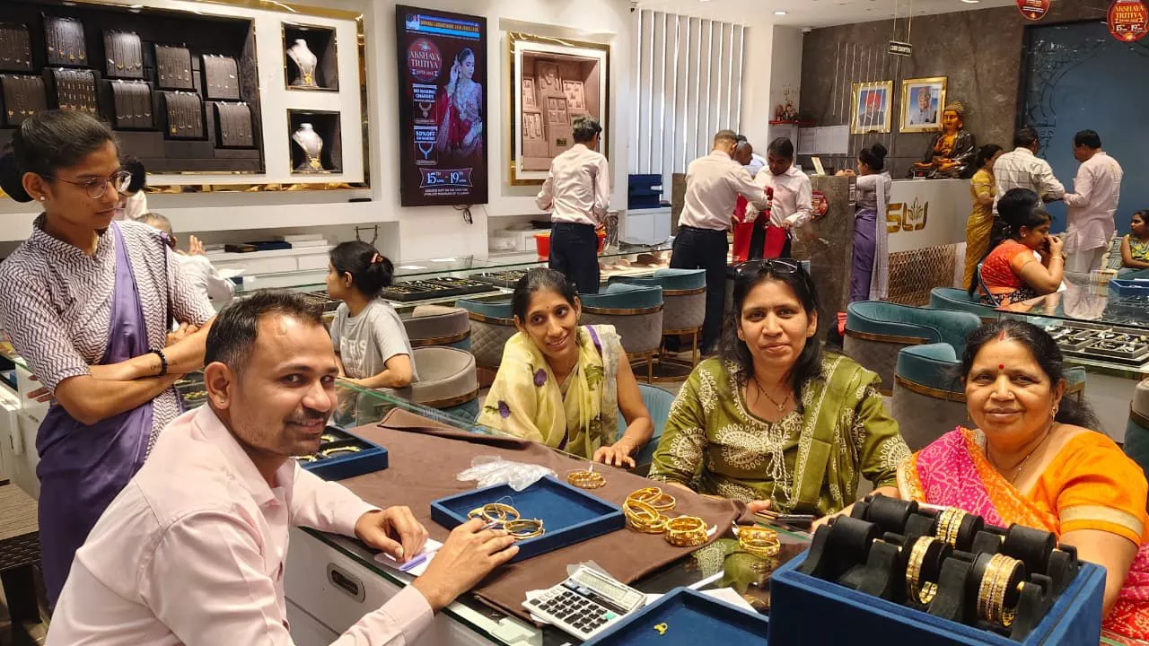 अक्षय तृतीया पर ज्वेलर्स का आकर्षक कलेक्शन