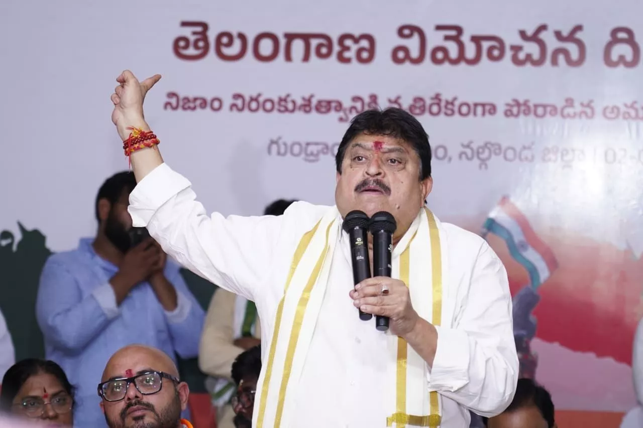 भाजपा रैली में महिला आरक्षण समर्थन का प्रदर्शन