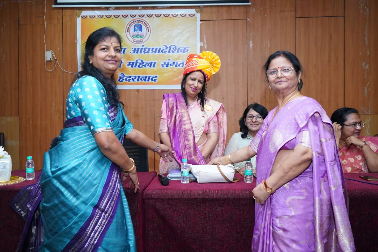 माहेश्वरी महिला संगठन के नवनिर्वाचित पदाधिकारियों का सम्मान