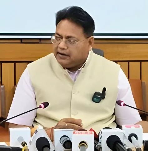 प्रधानमंत्री ने पश्चिम रेलवे की नई रेल सेवाओं को हरी झंडी दिखाई