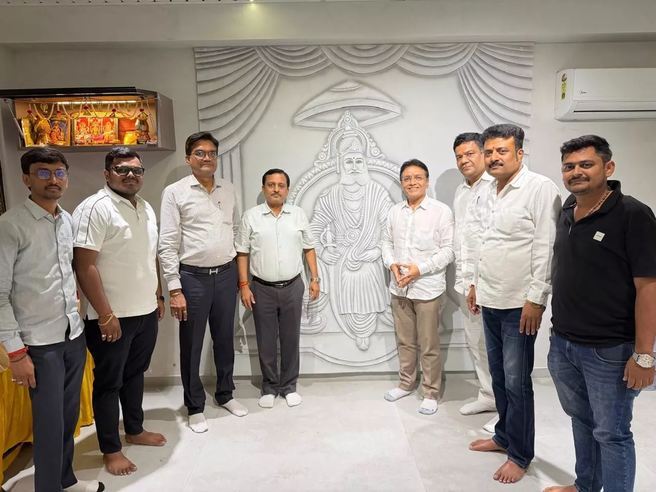 समाज के पदाधिकारी प्रतियोगिता और वित्तीय समीक्षा बैठक में