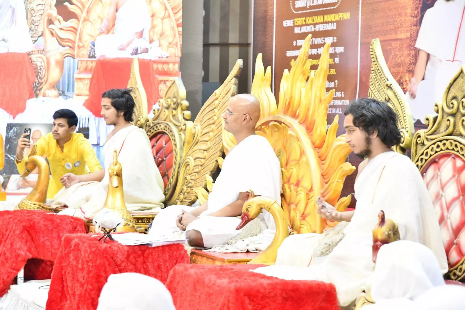 नेमीचंद्रसागरजी ने महाशतावधान में अद्भुत प्रदर्शन किया