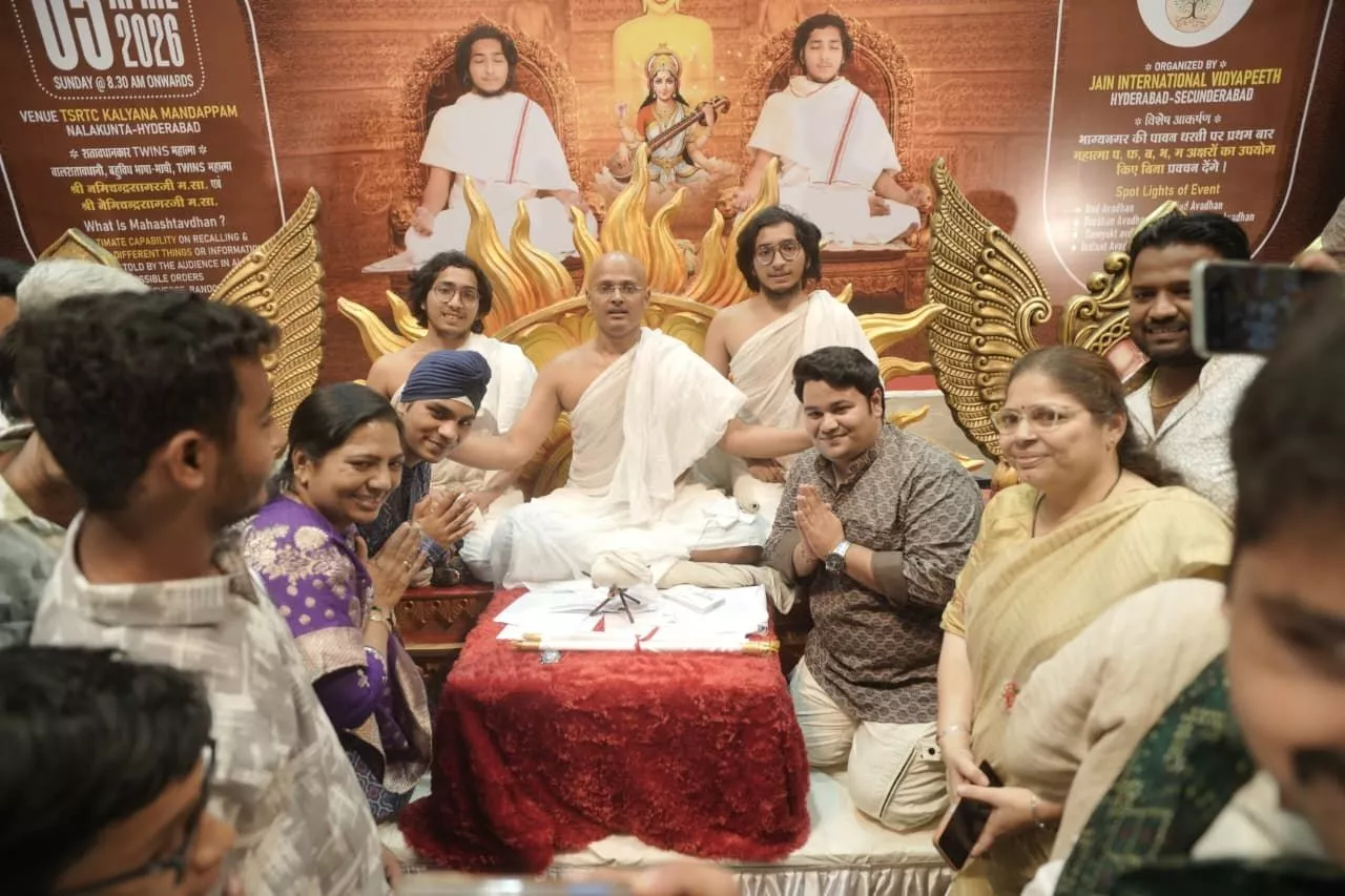 नेमीचंद्रसागरजी ने महाशतावधान में अद्भुत प्रदर्शन किया