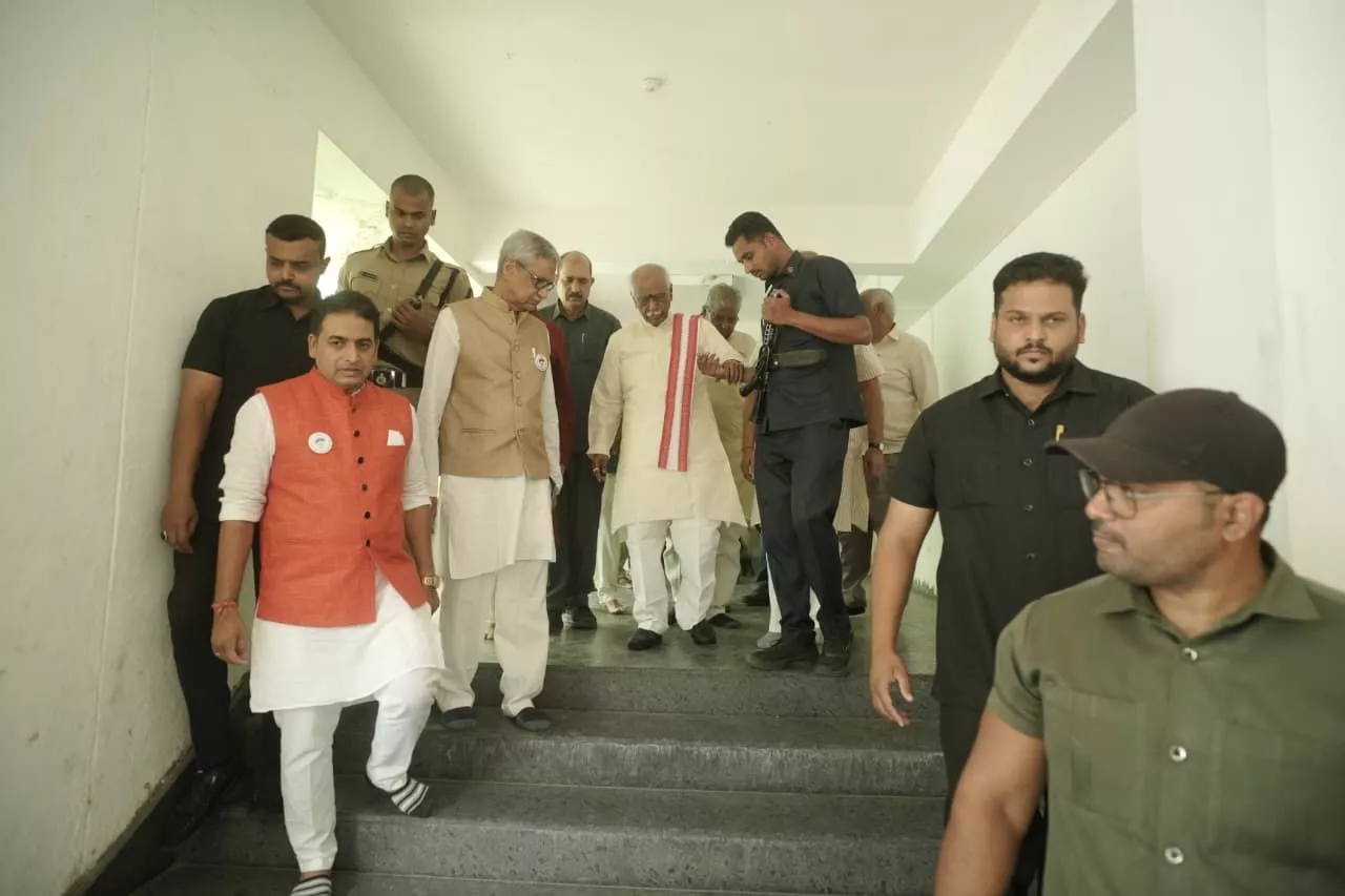 नेमीचंद्रसागरजी ने महाशतावधान में अद्भुत प्रदर्शन किया