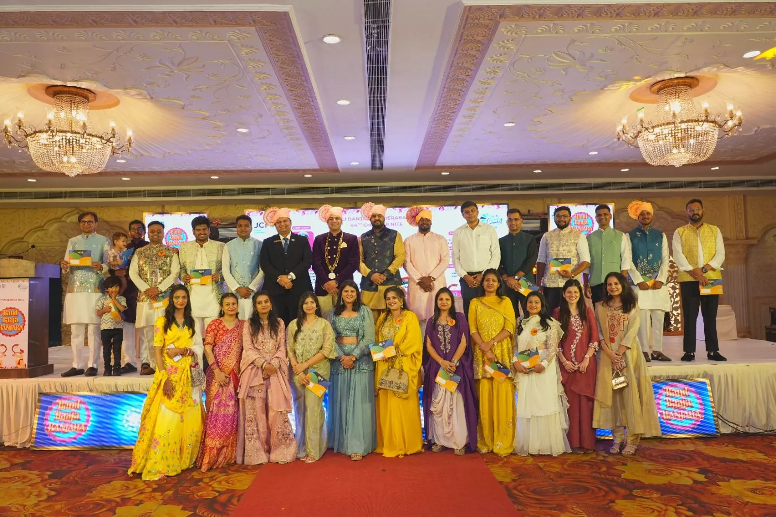 चार्टर नाइट में सदस्यों ने लिया सदस्यता शपथ