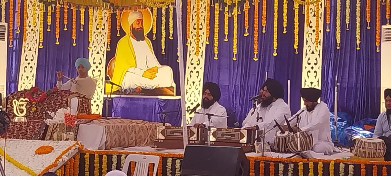 गुरु तेग बहादुर प्रकाश पर्व श्रद्धा से सम्पन्न