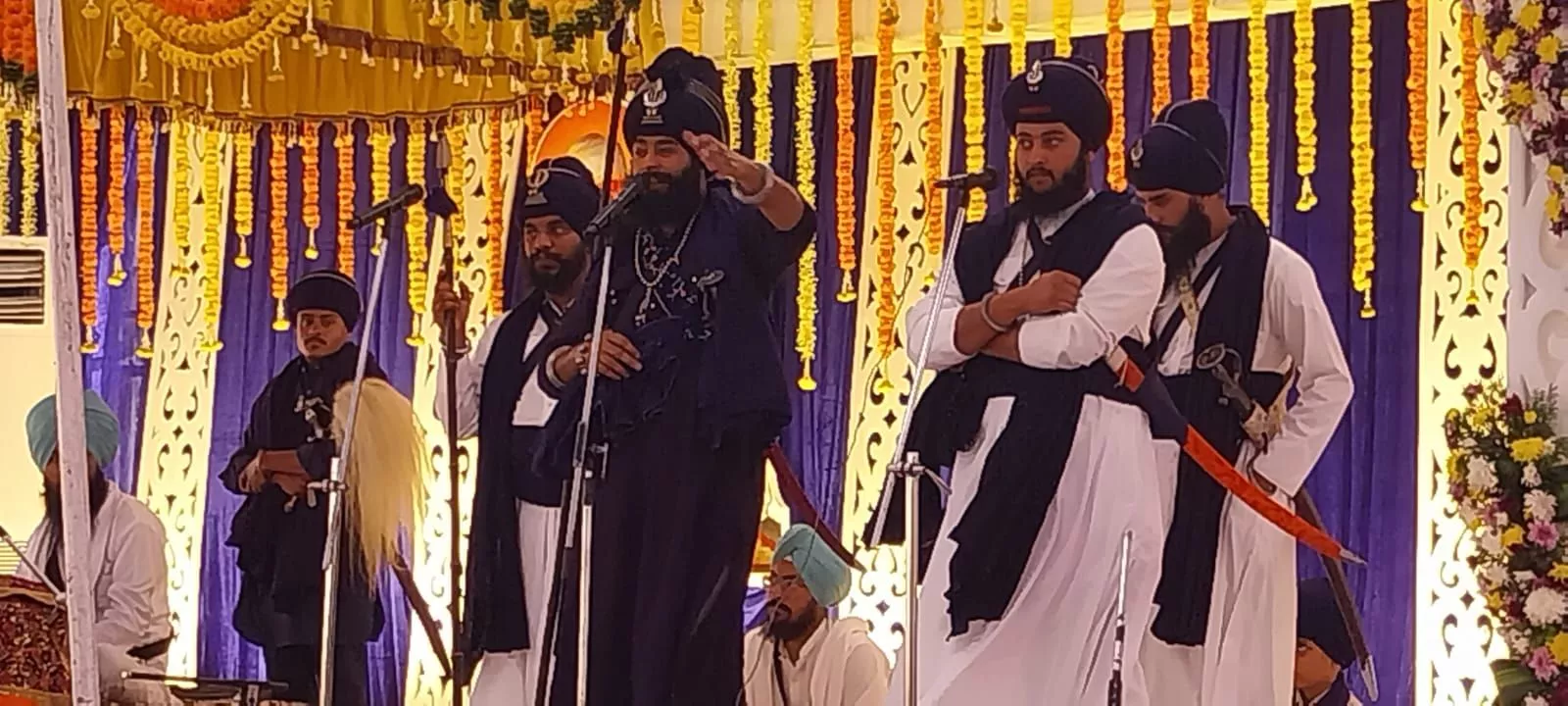 गुरु तेग बहादुर प्रकाश पर्व श्रद्धा से सम्पन्न