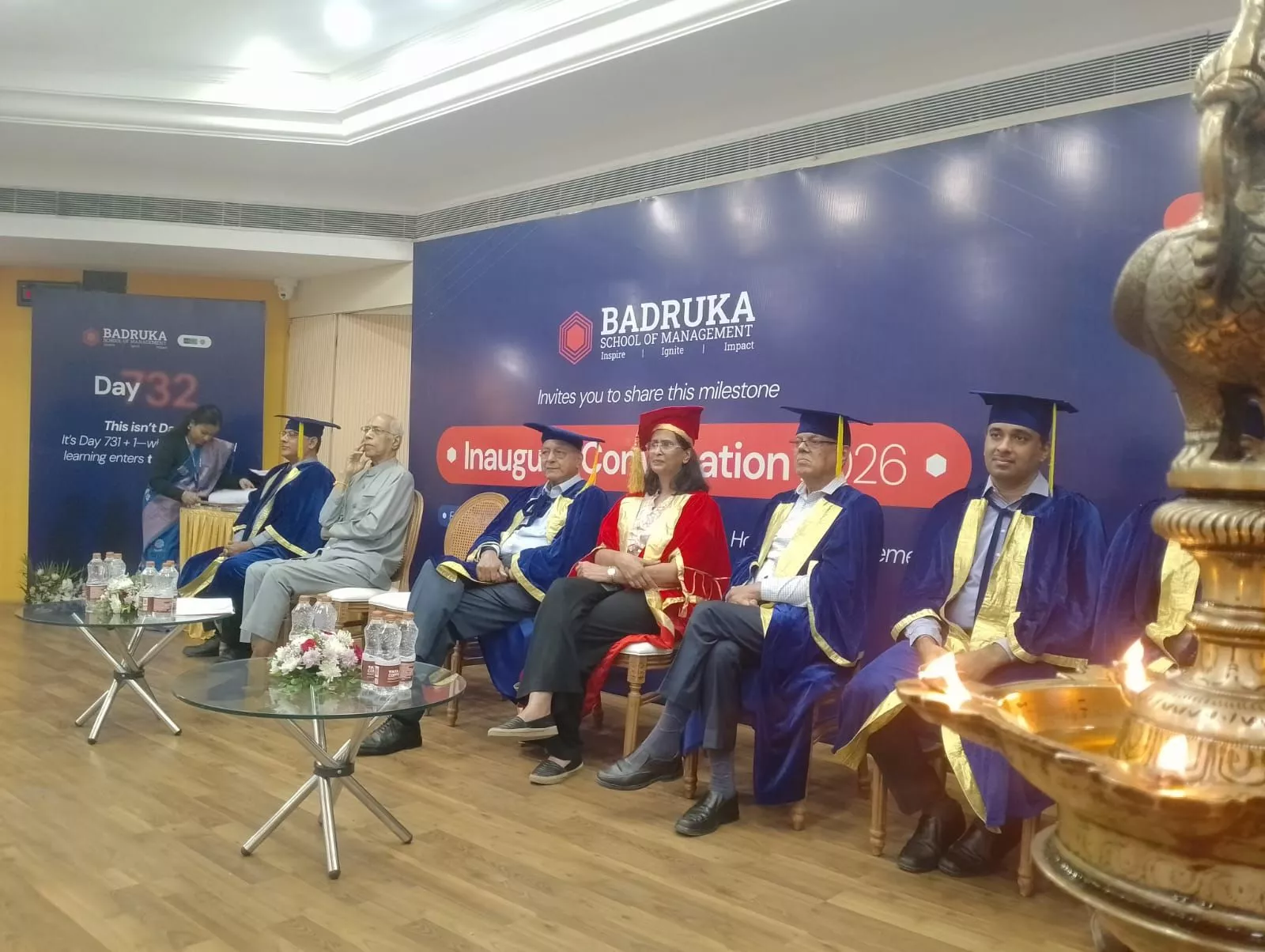 बद्रुका कॉलेज में मनाया गया विदाई एवं वार्षिक दिवस समारोह