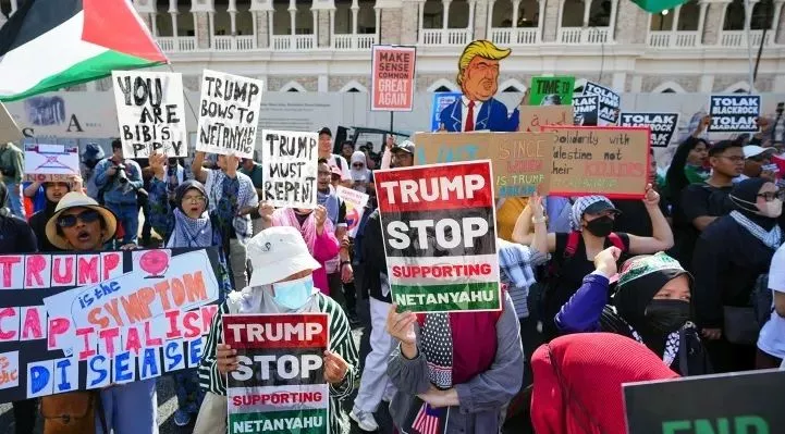 डोनल्ड ट्रंप का ईरान युद्ध और जनता विरोध प्रदर्शन