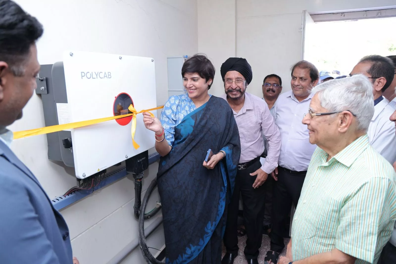 महावीर डायलिसिस सेंटर में सोलर पैनल का शुभारंभ