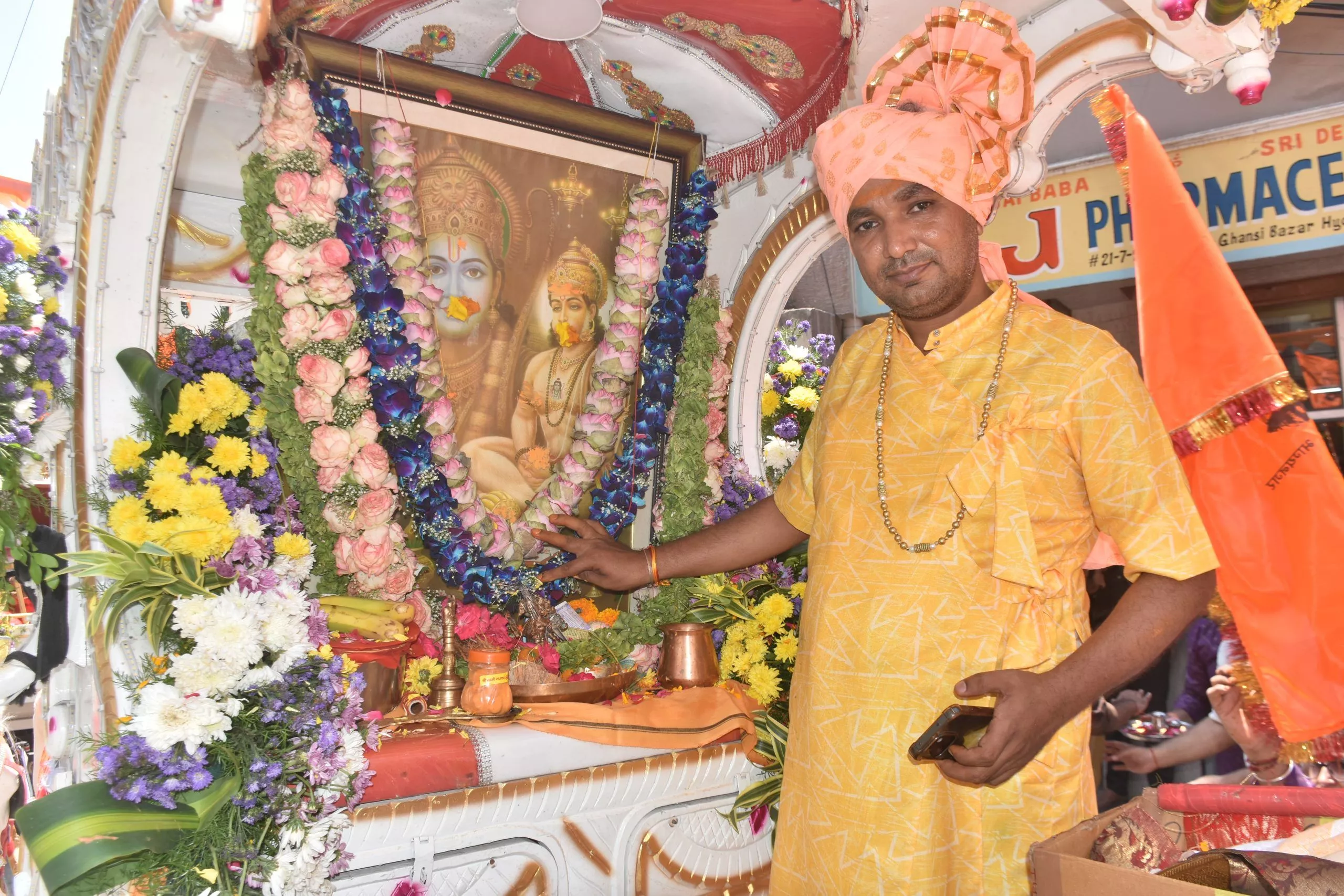 भाग्यनगर में हनुमान जन्मोत्सव की भव्य निशान यात्रा