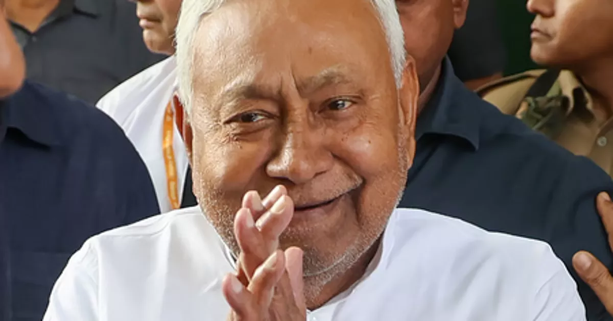 नीतीश कुमार ने दिया इस्तीफा, बिहार में नई सरकार का रास्ता साफ