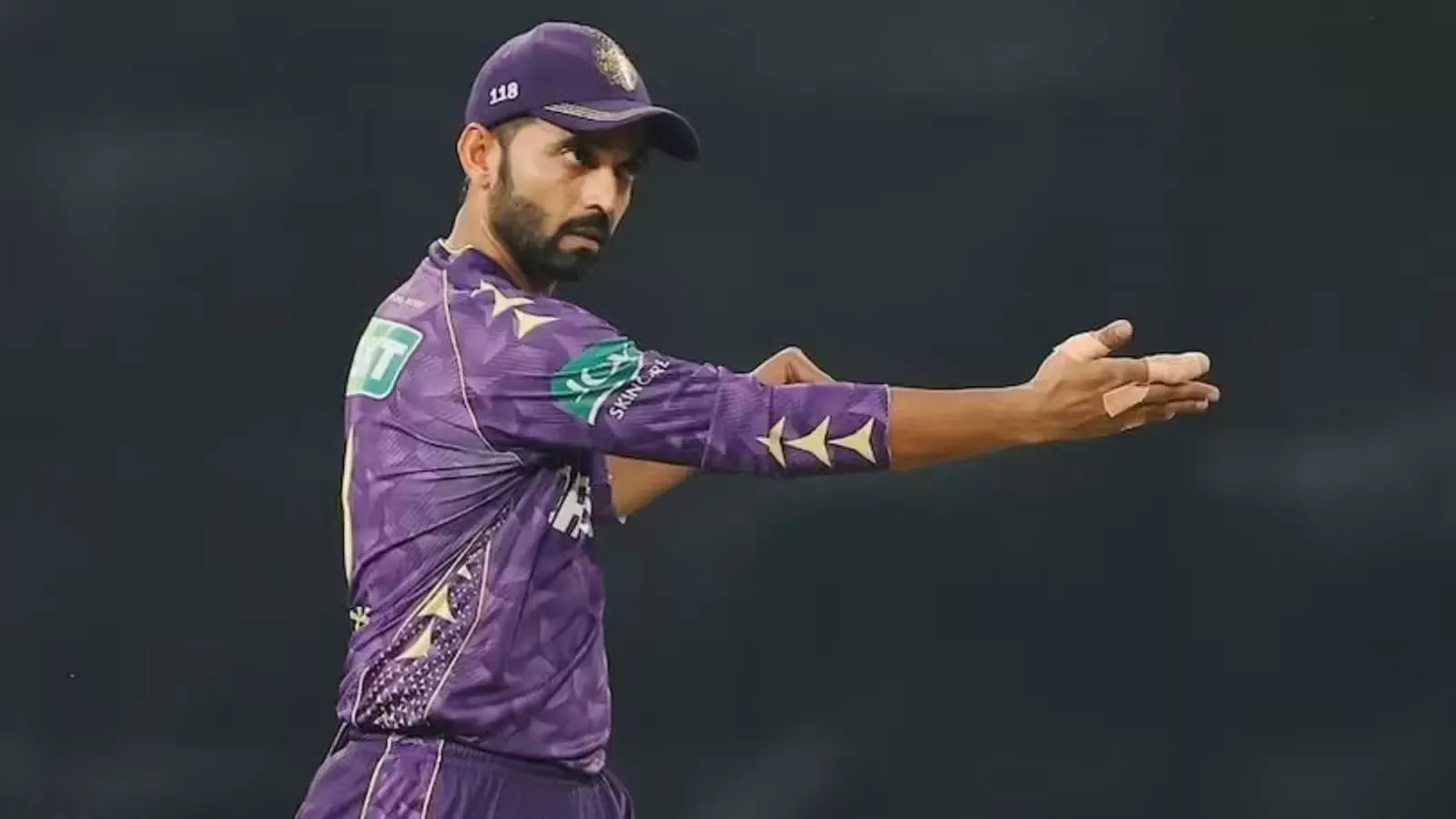 मैच के दौरान निर्धारित समय में ओवर पूरे न करने पर कार्रवाई टीम की ओवर गति नियमों के उल्लंघन पर लगा जुर्माना