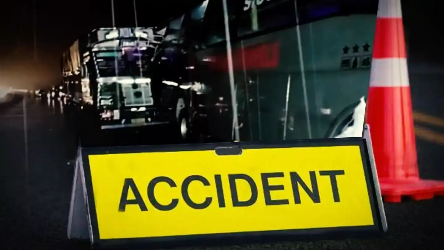 पंजाब के फतेहगढ़ साहिब में बस दुर्घटना में छह श्रद्धालुओं की मौत