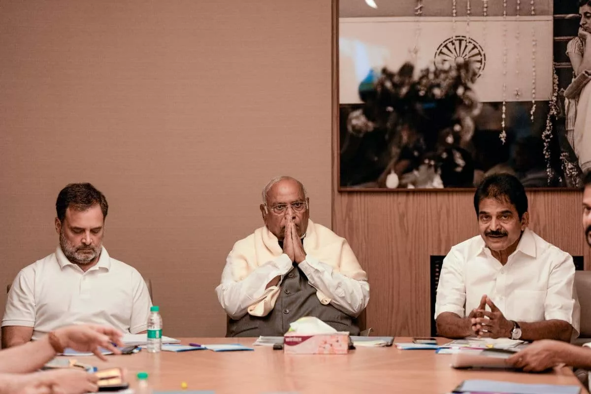 महिला आरक्षण व परिसीमन बिल पर विपक्ष की रणनीति बैठक