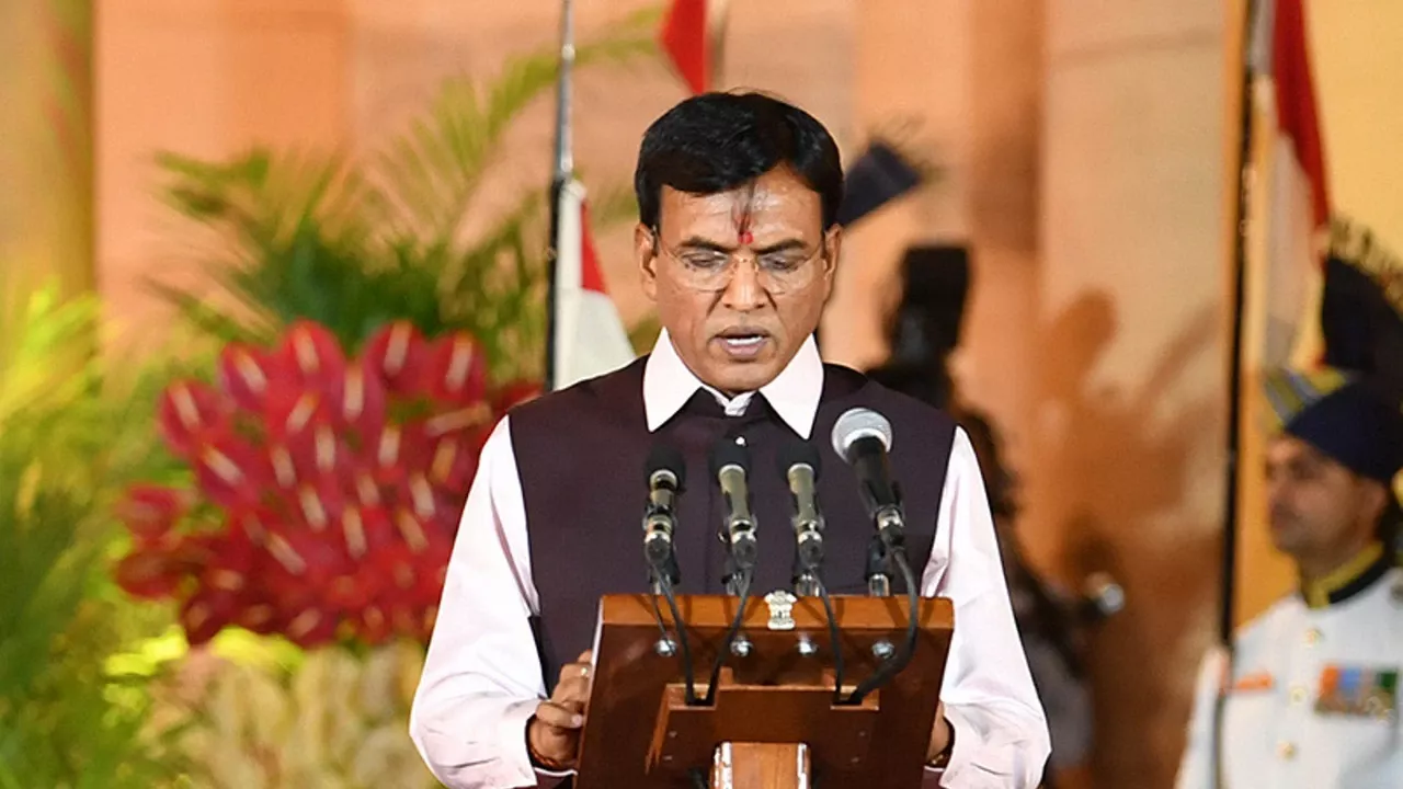 डोपिंग पर सख्ती: खिलाड़ियों को दवा देने वालों पर होगा एक्शन