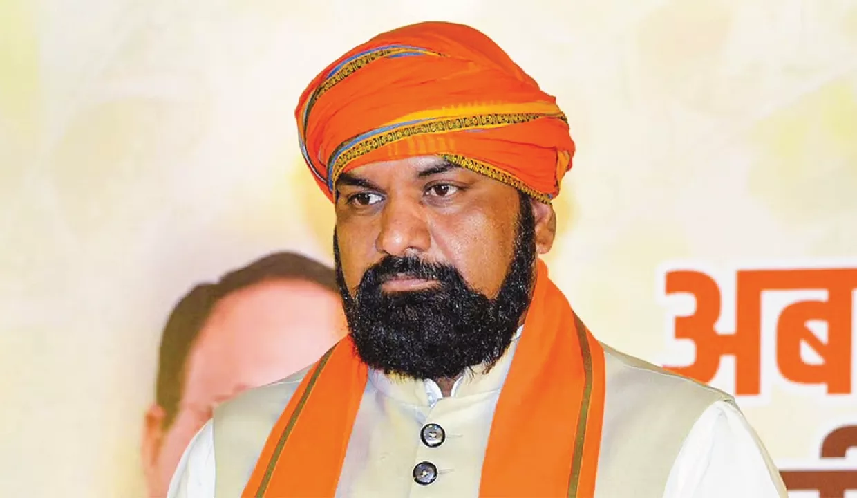 बिहार CM महिला आरक्षण पर बयान देते हुए