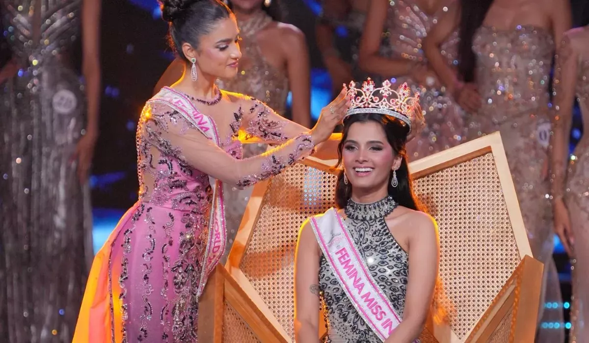 ग्रैंड फिनाले में साध्वी सतीश सैल ने जीता खिताब