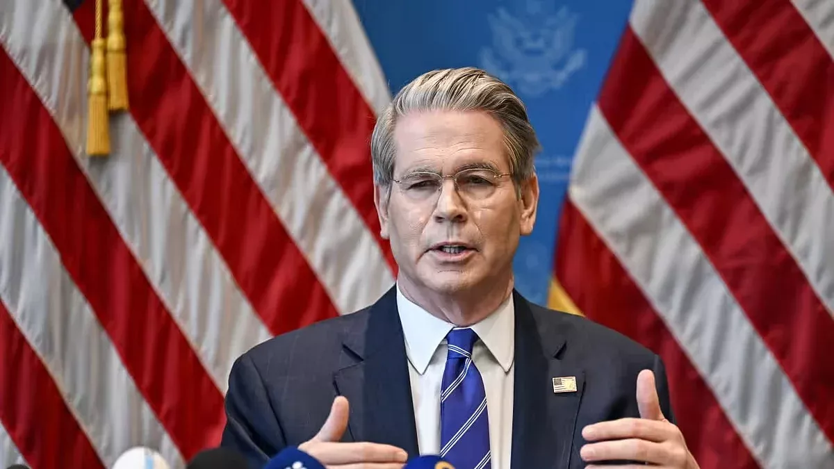 ईरानी-रूसी तेल पर छूट की अवधि नहीं बढ़ाएगा अमेरिका : बेसेंट