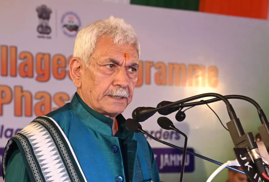 अयोध्या में राम मंदिर और श्रद्धालु